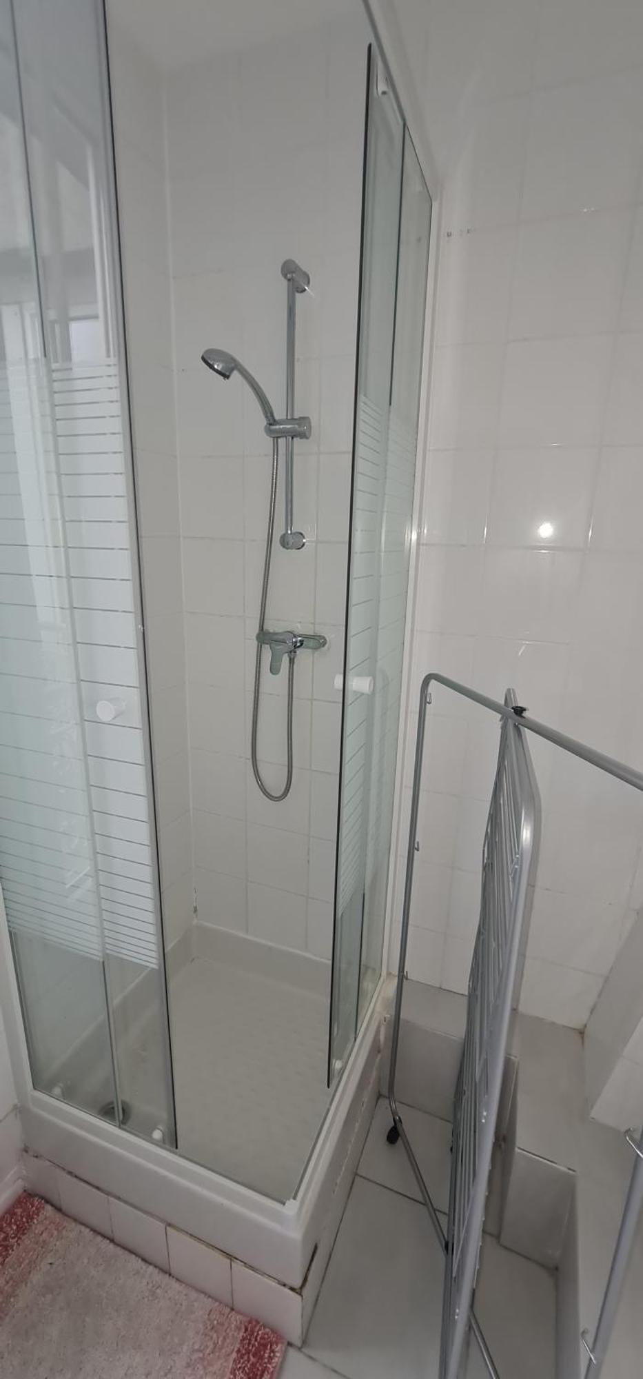 Appartement Pantin Esterno foto